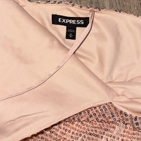 Express • Rose Gold Sequin Peplum Cami Blouse - Picture 5 of 10